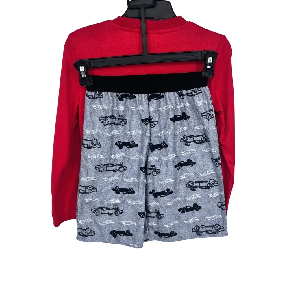 Hot Wheels Pajama Set Boys Size 8 Red Gray Long Sleeve Shirt Shorts 2pc NEW